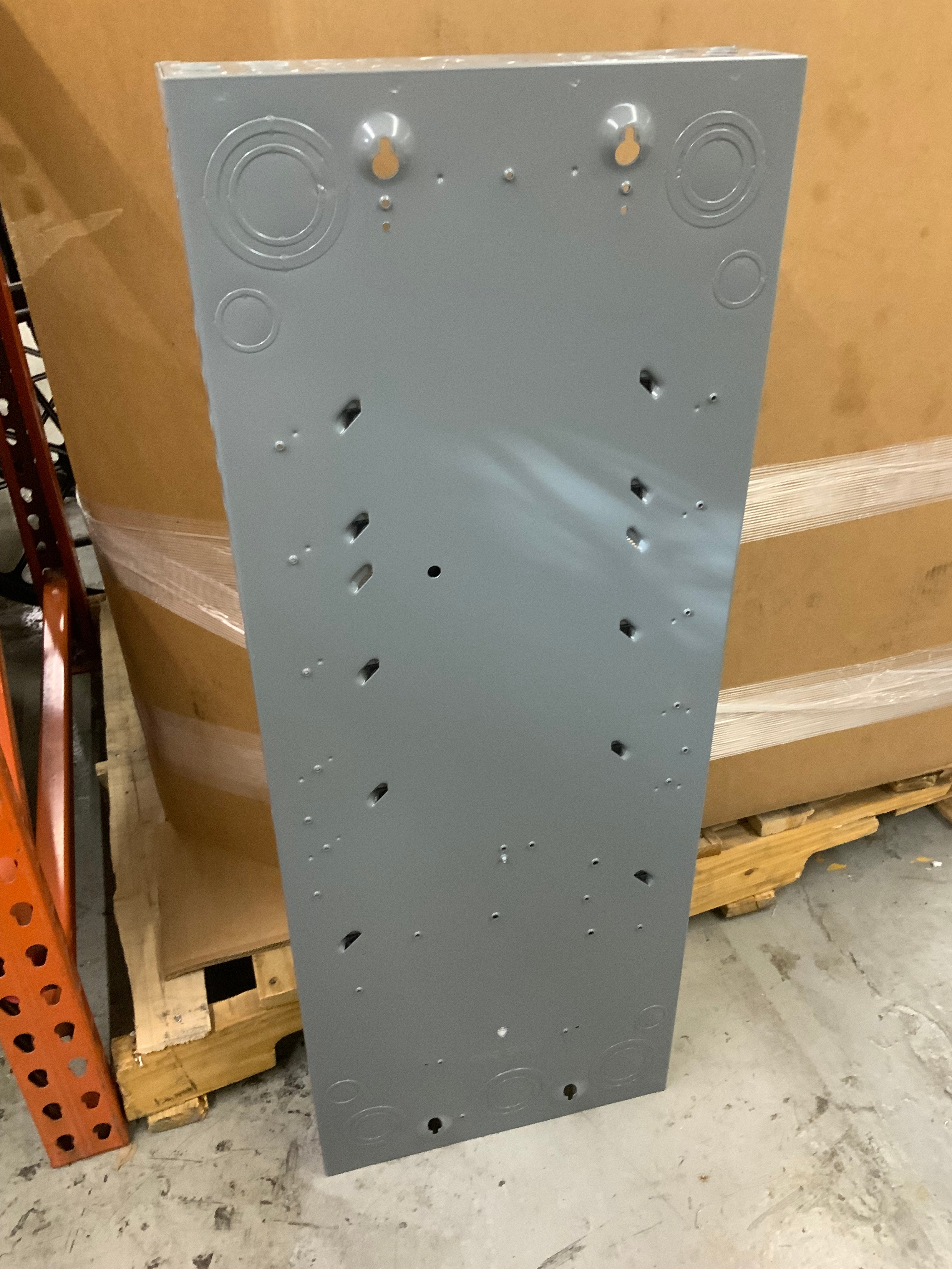 Square D - QO142L225PG 225-Amp 42-Space 42-Circuit Indoor Main Lug (8080844849390)